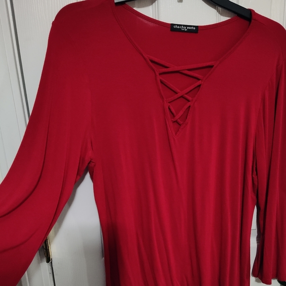 cha cha vente Fire Engine Red Sexy V Neck with Cross Hatch Detailing Long Sleeve - Picture 2 of 7
